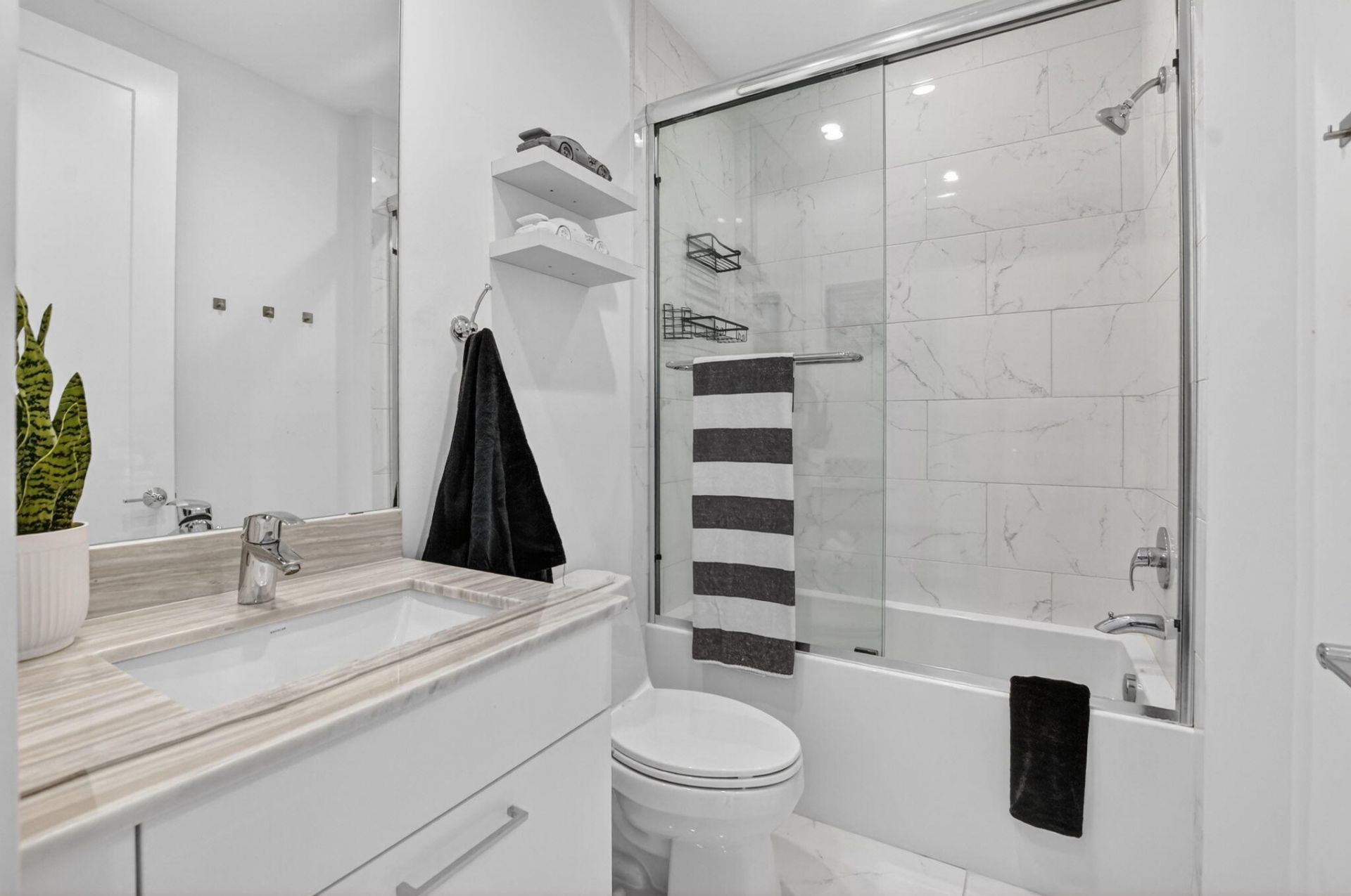 4021 NW 18th Way, Boca Raton, FL 33431 Photo