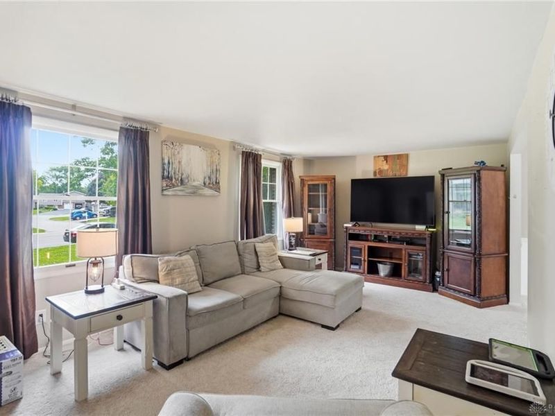 4122 Willow Run Drive, Beavercreek, OH 45430 Photo 5