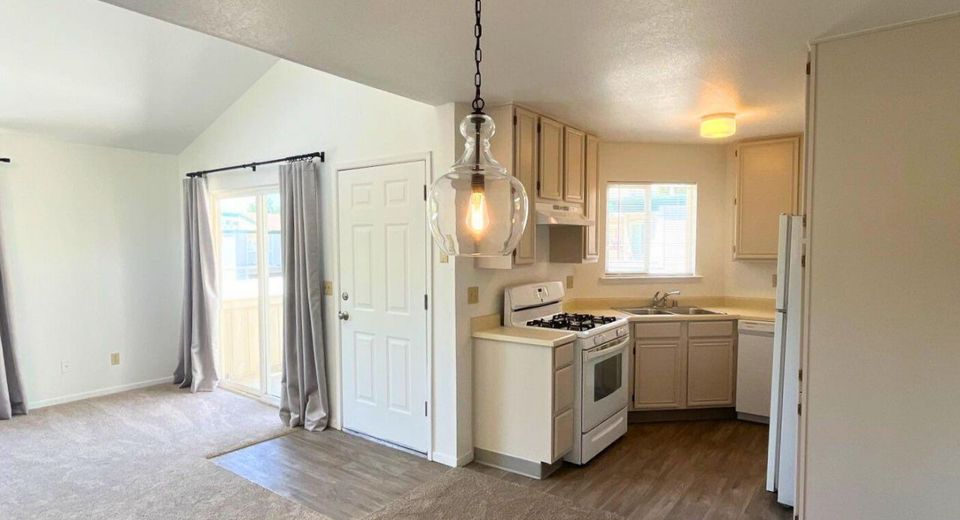 2655 Sycamore Glen Drive, Unit APT 1, Sparks, NV 89434 Photo