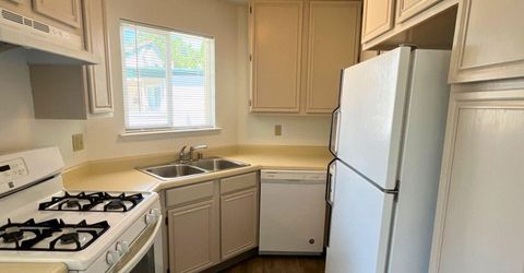 2655 Sycamore Glen Drive, Unit APT 1, Sparks, NV 89434 Photo