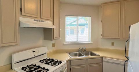 2655 Sycamore Glen Drive, Unit APT 1, Sparks, NV 89434 Photo