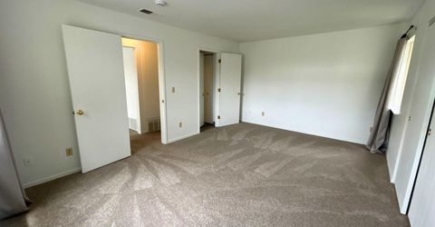 2655 Sycamore Glen Drive, Unit APT 1, Sparks, NV 89434 Photo