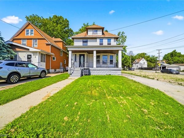 3024 W 100th Street, Cleveland, OH 44111