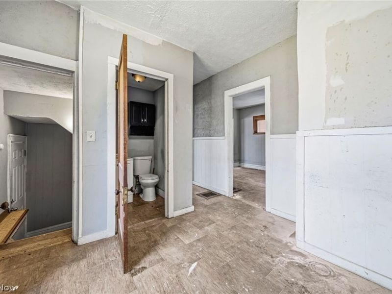 3024 W 100th Street, Cleveland, OH 44111 Photo 14
