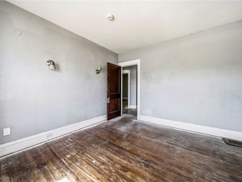 3024 W 100th Street, Cleveland, OH 44111 Photo 22