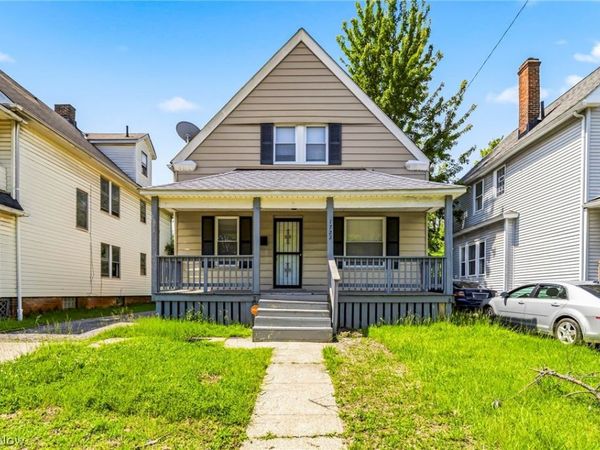 1722 Burgess Road, Cleveland, OH 44112