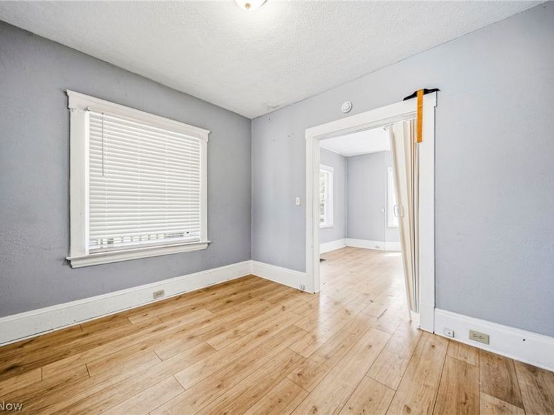 1722 Burgess Road, Cleveland, OH 44112 Photo 13