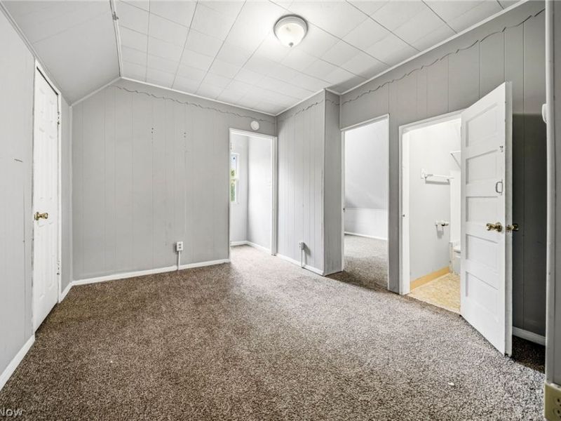 1722 Burgess Road, Cleveland, OH 44112 Photo 19