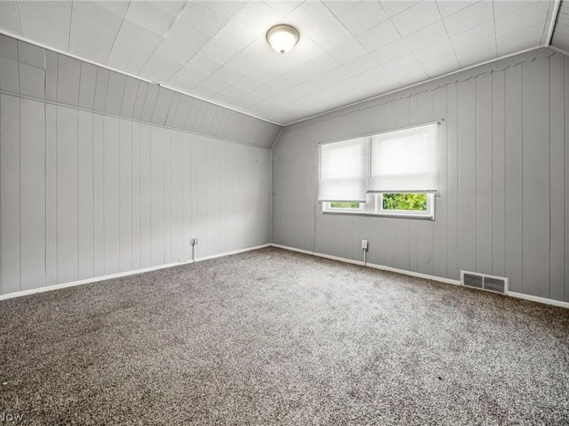 1722 Burgess Road, Cleveland, OH 44112 Photo 20