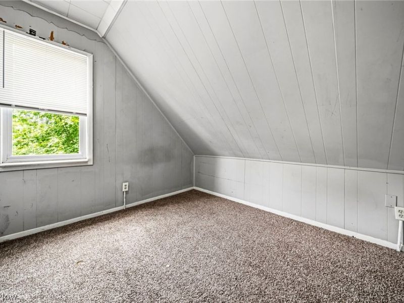 1722 Burgess Road, Cleveland, OH 44112 Photo 23