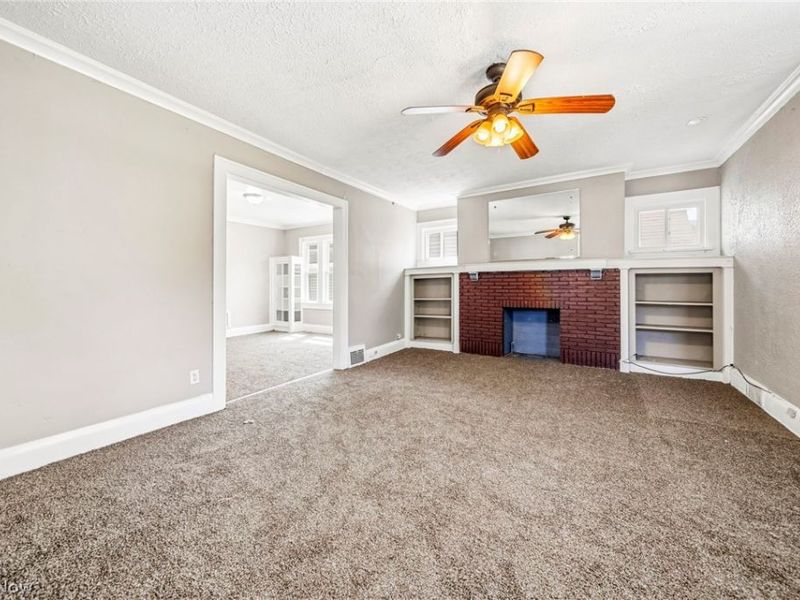 957 Thornhill Drive, Cleveland, OH 44108 Photo 31