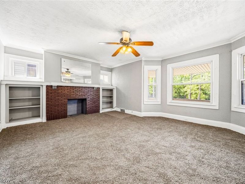 957 Thornhill Drive, Cleveland, OH 44108 Photo 32