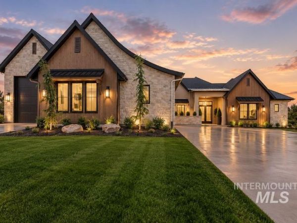 873 Watkins St, Middleton, ID 83644