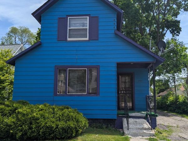 308 Bartlett Street, Lansing, MI 48915