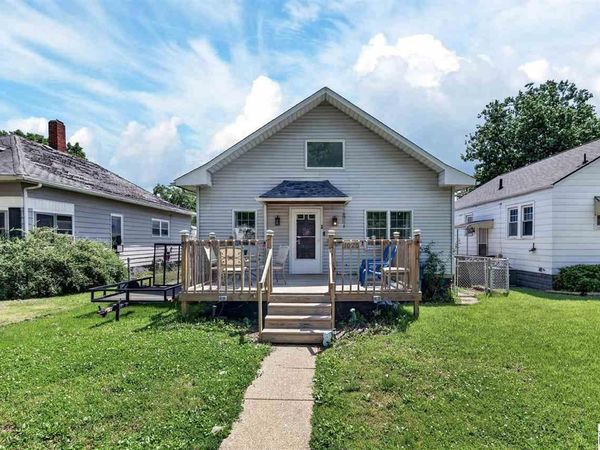 1026 S 18th Street, Terre Haute, IN 47803