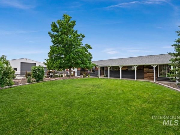 4602 W Central Rd, Emmett, ID 83617