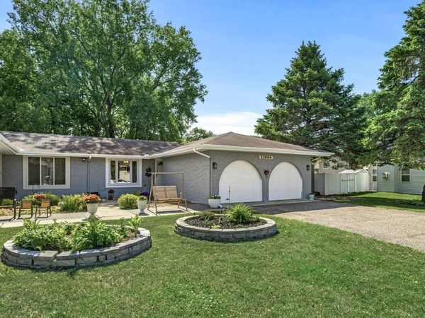 13994 Holyoke Court, Apple Valley, MN 55124