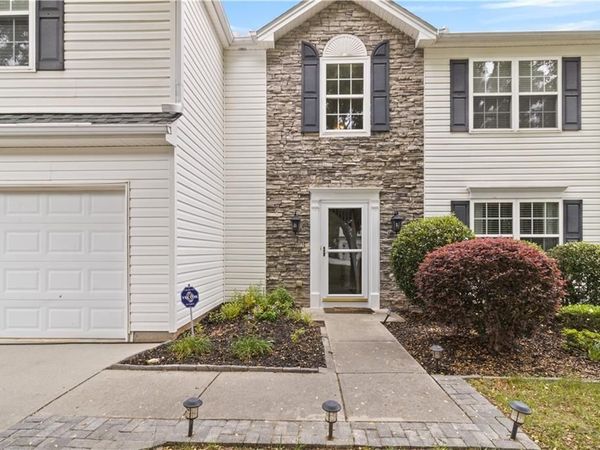1474 Ivey Pointe Drive, Lawrenceville, GA 30045
