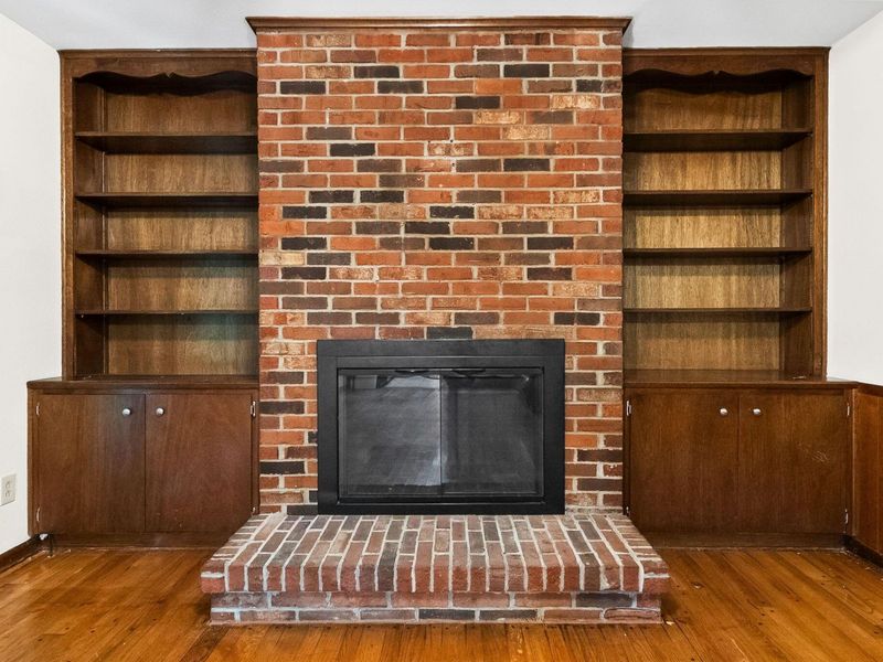 1393 Bellflower Avenue , Columbus, OH 43204 Photo 11