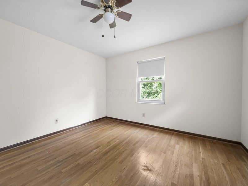 1393 Bellflower Avenue , Columbus, OH 43204 Photo 24