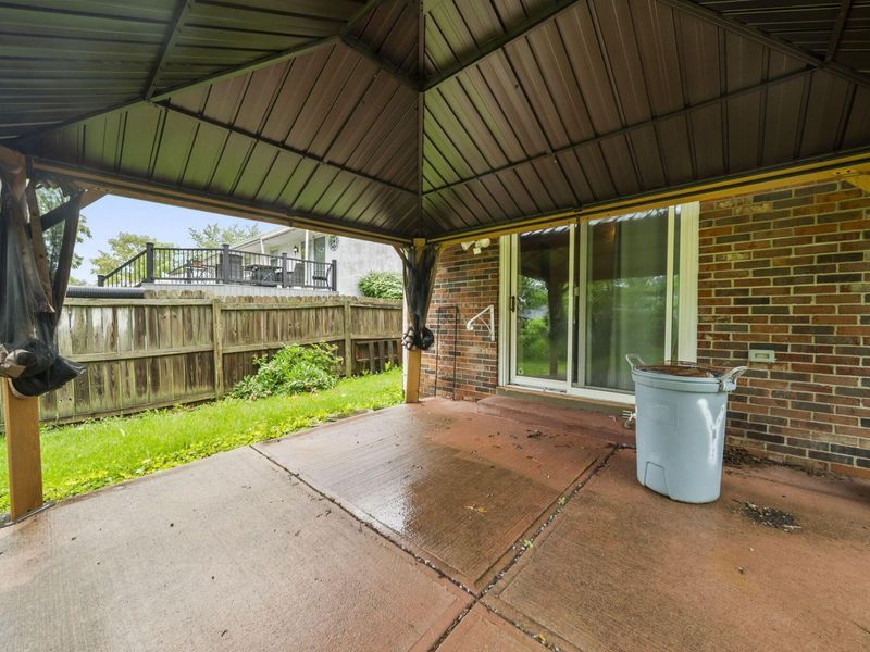 1393 Bellflower Avenue , Columbus, OH 43204 Photo 41