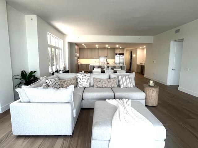 184 Lake Drive, Unit 3102, Palm Beach Shores, FL 33404 Photo