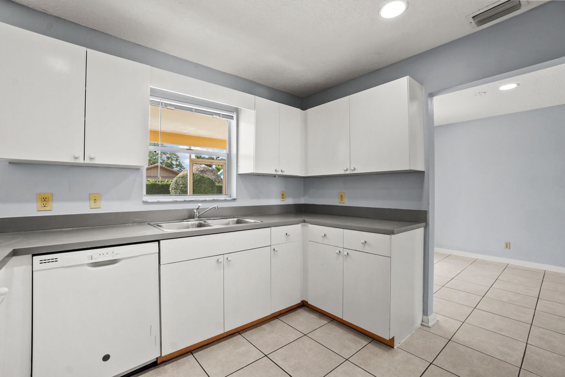 4128 Chestnut Avenue, Palm Beach Gardens, FL 33410 Photo