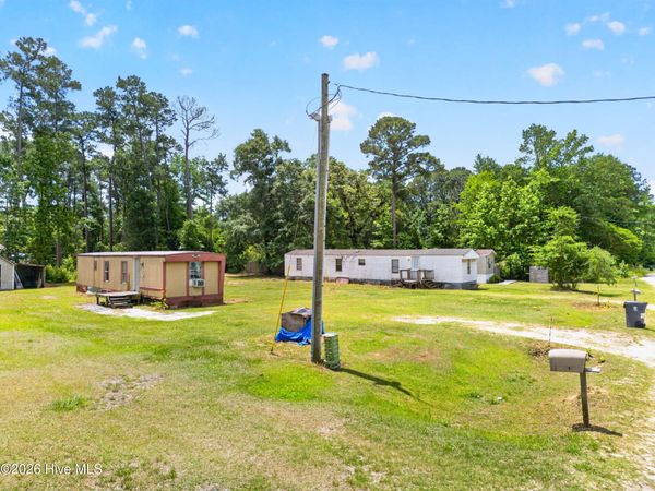 625 Westwind Drive SW, Supply, NC 28462