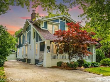 189 W Maplehurst Street, Ferndale, MI 48220
