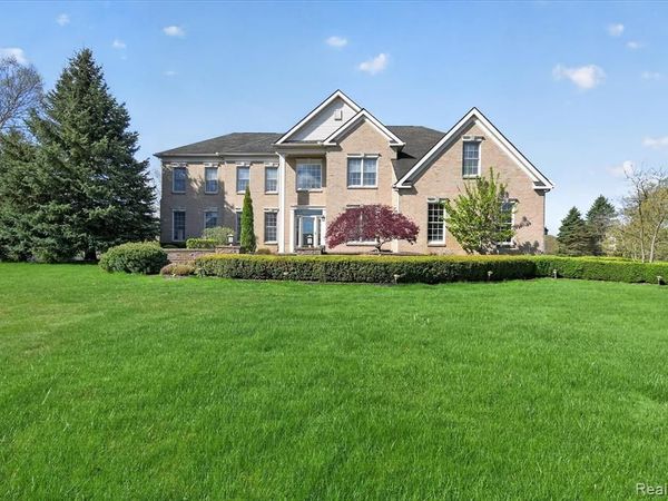 1595 Boulder Lake Drive, Milford Twp, MI 48380