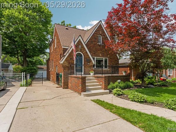 9833 Ingram Street, Livonia, MI 48150