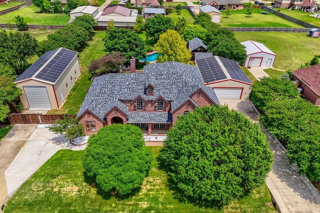 940 Melissa Drive, Waxahachie, TX 75167 Main Photo