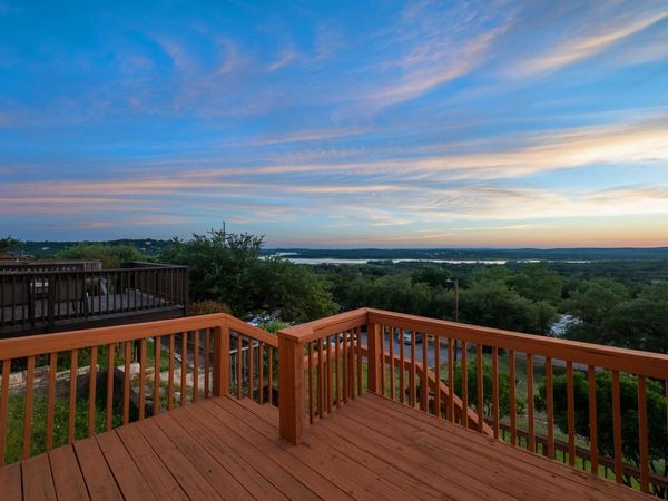 21461 Coyote TRL, Unit 7, Lago Vista, TX 78645