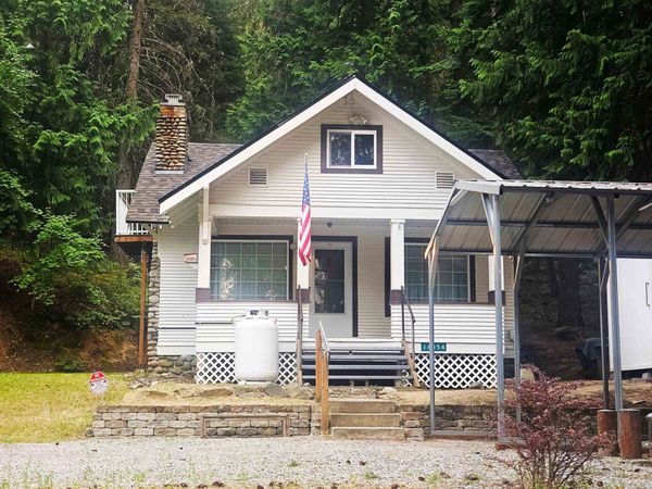 14354 N MEADOW Ln, Newman Lake, WA 99025