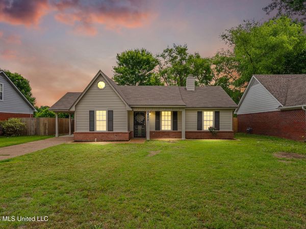 5652 Kentwood Drive, Horn Lake, MS 38637