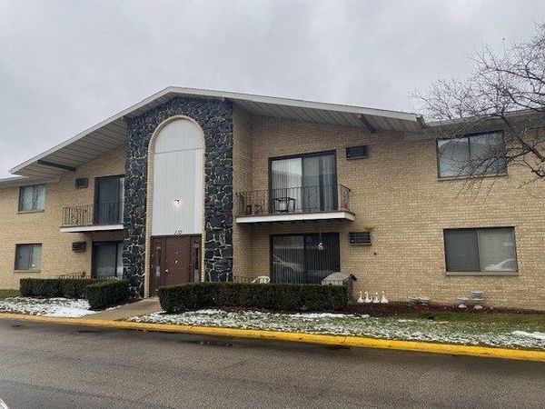 110 W 66th Street , Unit 3, Westmont, IL 60559