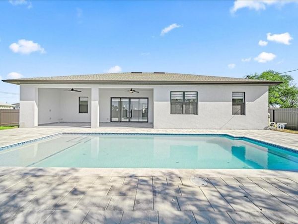 1226 NE 5TH PLACE , CAPE CORAL, FL 33909