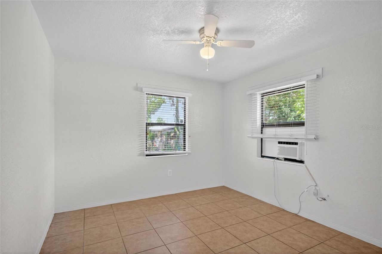 612 12th Street Drive W, Palmetto, FL 34221 Photo