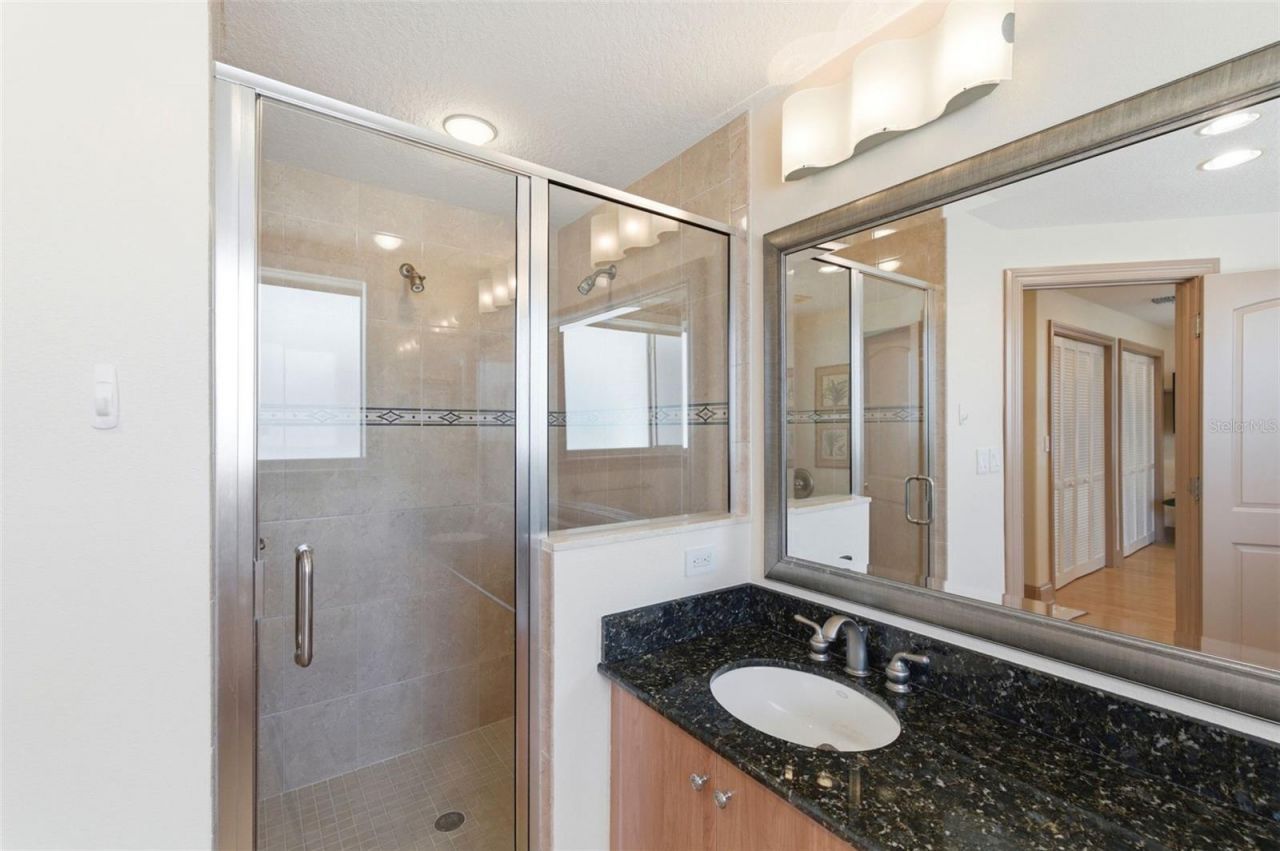 19130 Gulf Boulevard, Unit V4, Indian Rocks Beach, FL 33785 Photo