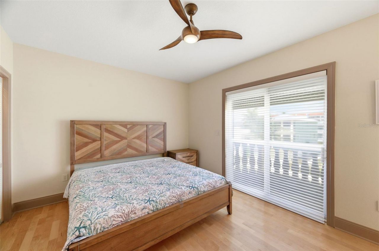 19130 Gulf Boulevard, Unit V4, Indian Rocks Beach, FL 33785 Photo