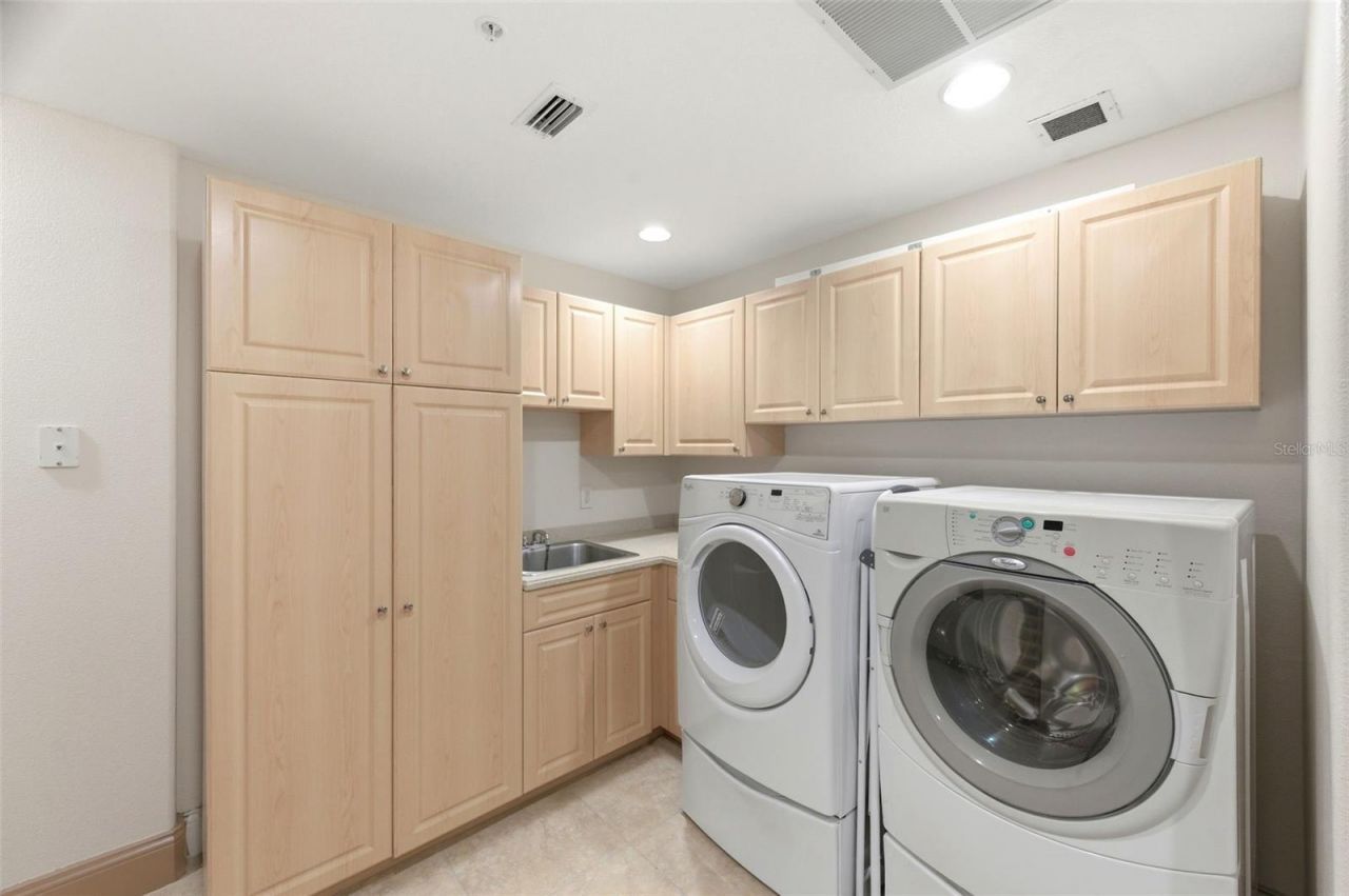 19130 Gulf Boulevard, Unit V4, Indian Rocks Beach, FL 33785 Photo