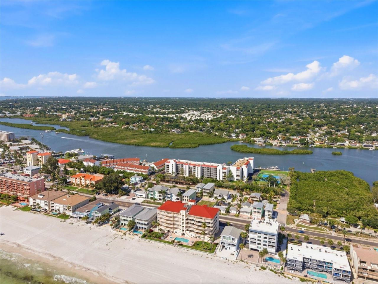 19130 Gulf Boulevard, Unit V4, Indian Rocks Beach, FL 33785 Photo