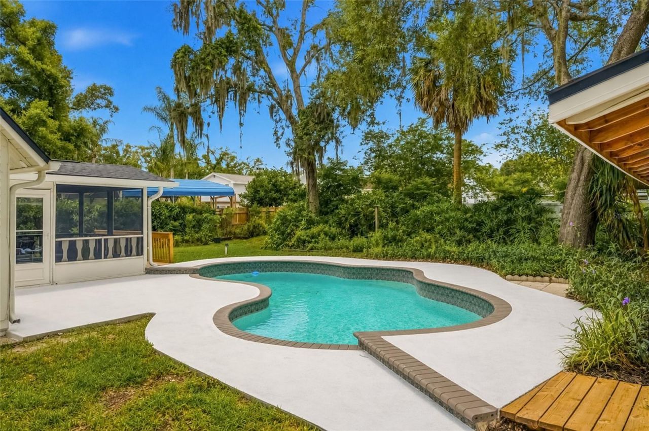 1102 Samy Drive, Tampa, FL 33613 Photo