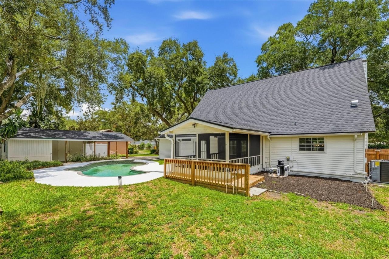 1102 Samy Drive, Tampa, FL 33613 Photo