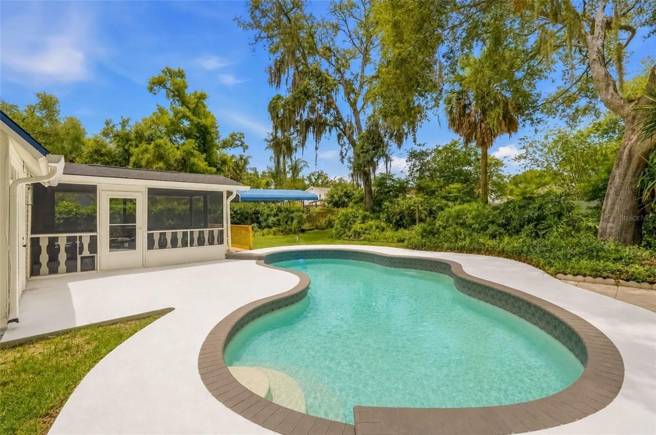1102 Samy Drive, Tampa, FL 33613 Photo