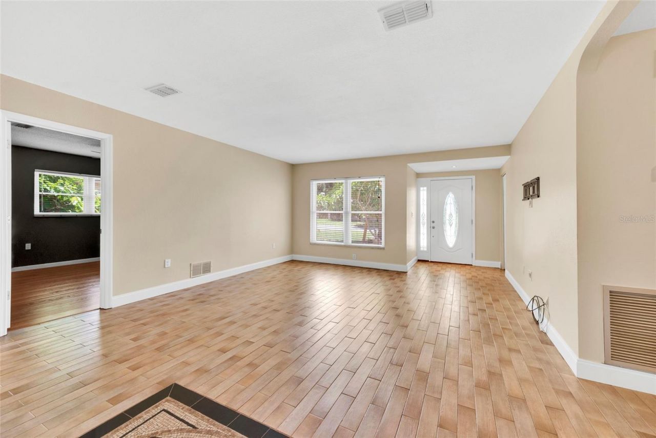 11775 112th Avenue, Seminole, FL 33778 Photo