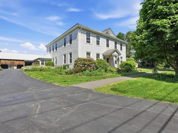 15 Main St, Hatfield, MA 01038