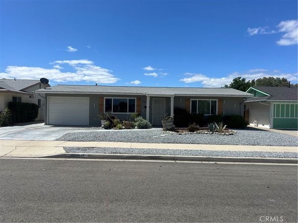1601 W Mayberry, Hemet, CA 92543
