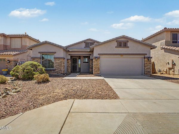 6423 W Silver Sage Lane, Phoenix, AZ 85083