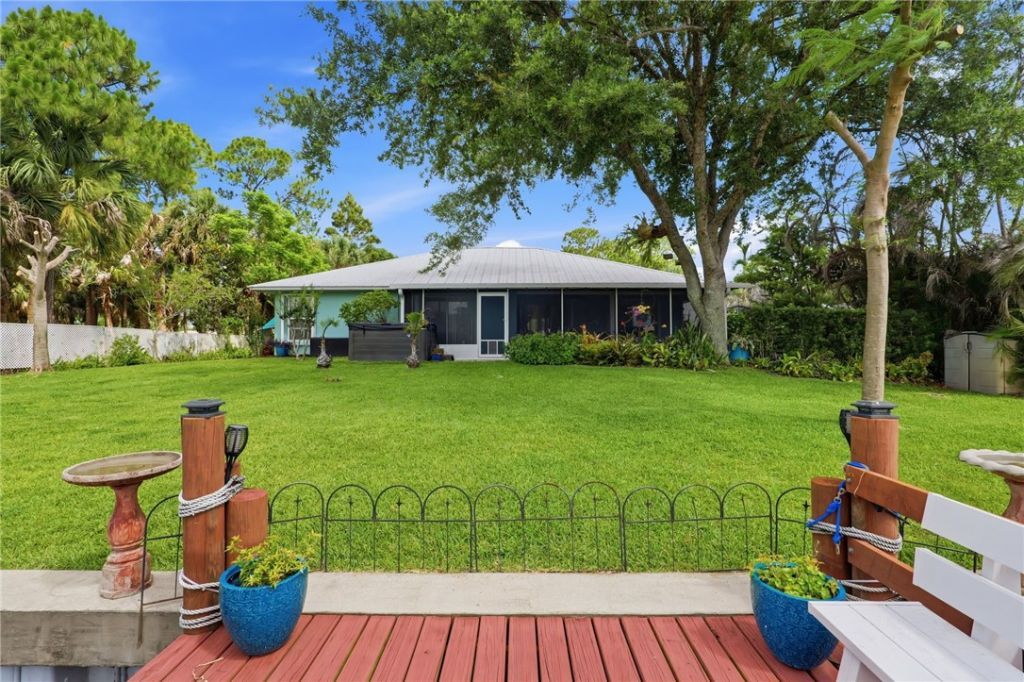 677 Wimbrow Drive, Sebastian, FL 32958 Photo